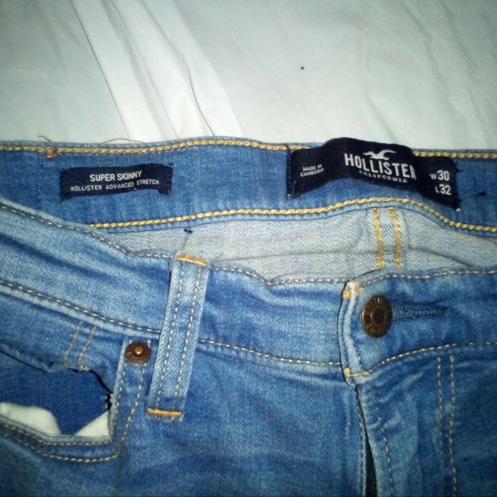 Hollister jeans